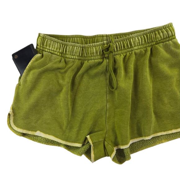 Wild Fable | Green Sweat Shorts w/ Bleach Detailing | Size XL - Picture 2 of 5